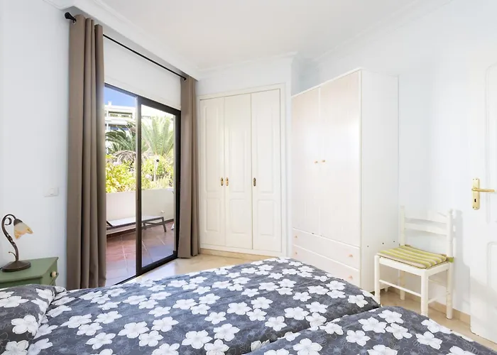 Con Vistas Al Jardin